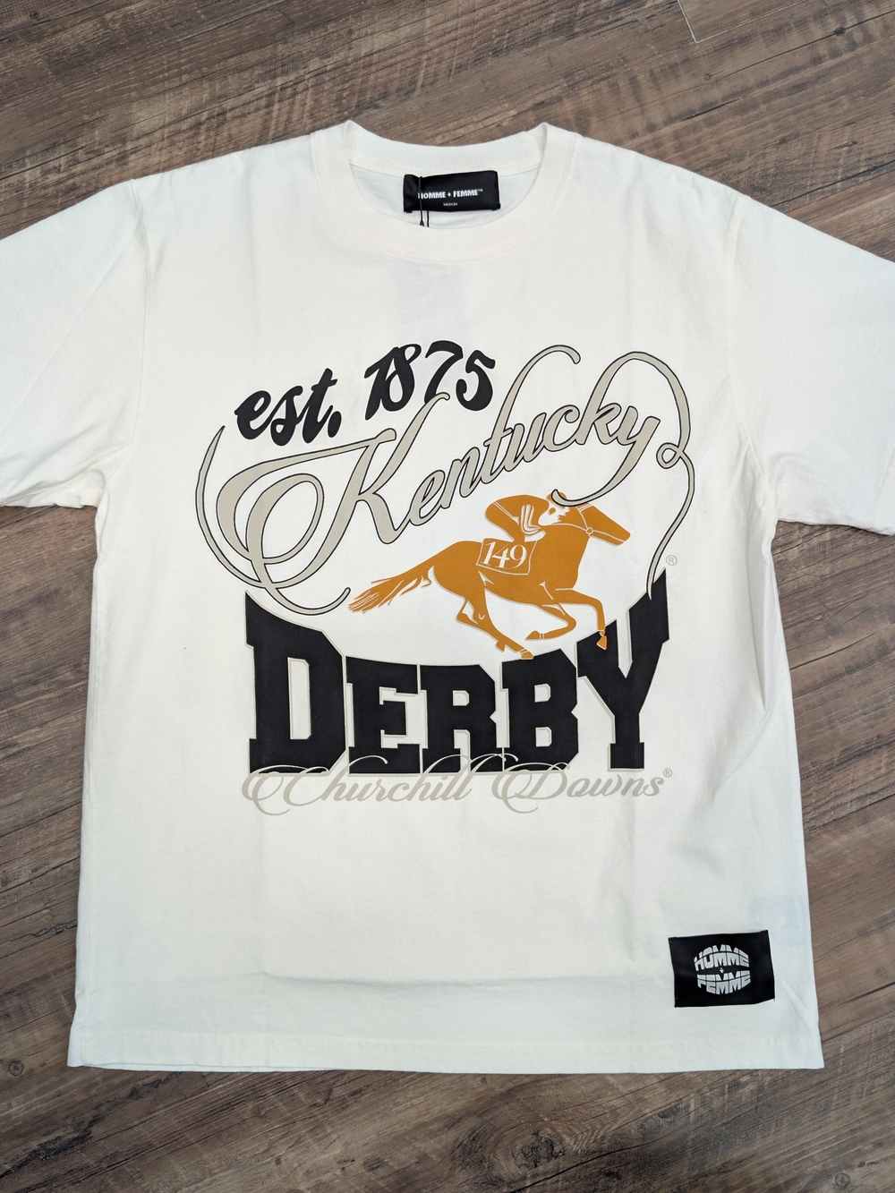 Homme & Femme 149th Kentucky Derby Graphic Tee NWT - Cream